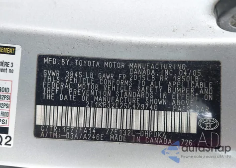 2005 Toyota Matrix from USA, damaged, VIN 2T1KR32E25C479740